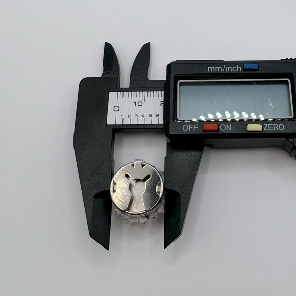 VINTAGE Crystal Beaded Button Covers - Set of 2 - Picture 13 of 13